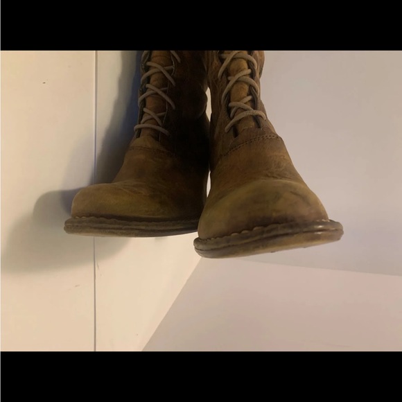 Frye Villager Lace Up Tall Boots stack heel Distressed brown Leather Siz… - Picture 8 of 11